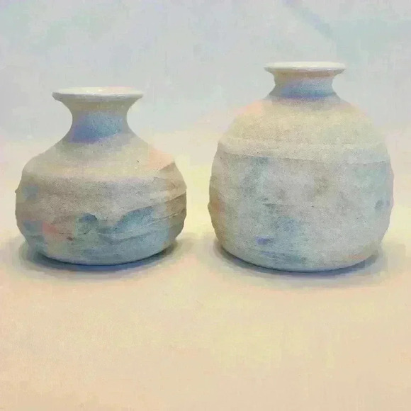 Hand Thrown Studio Art Pottery 4 mugs and 2 matching vases. Blue&light rust - Picture 4 of 6